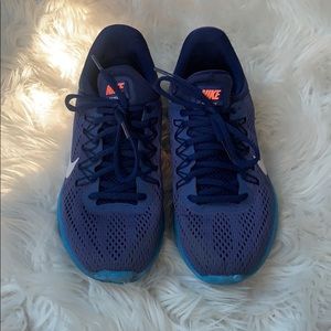 Nike Skyelux sneakers